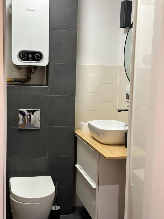 Maly Kwadrat Katowice Appartement Buitenkant foto
